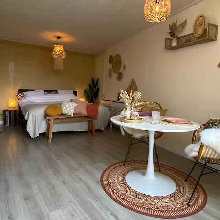 Bed & Breakfast Bed En Koffie Casa Manana *